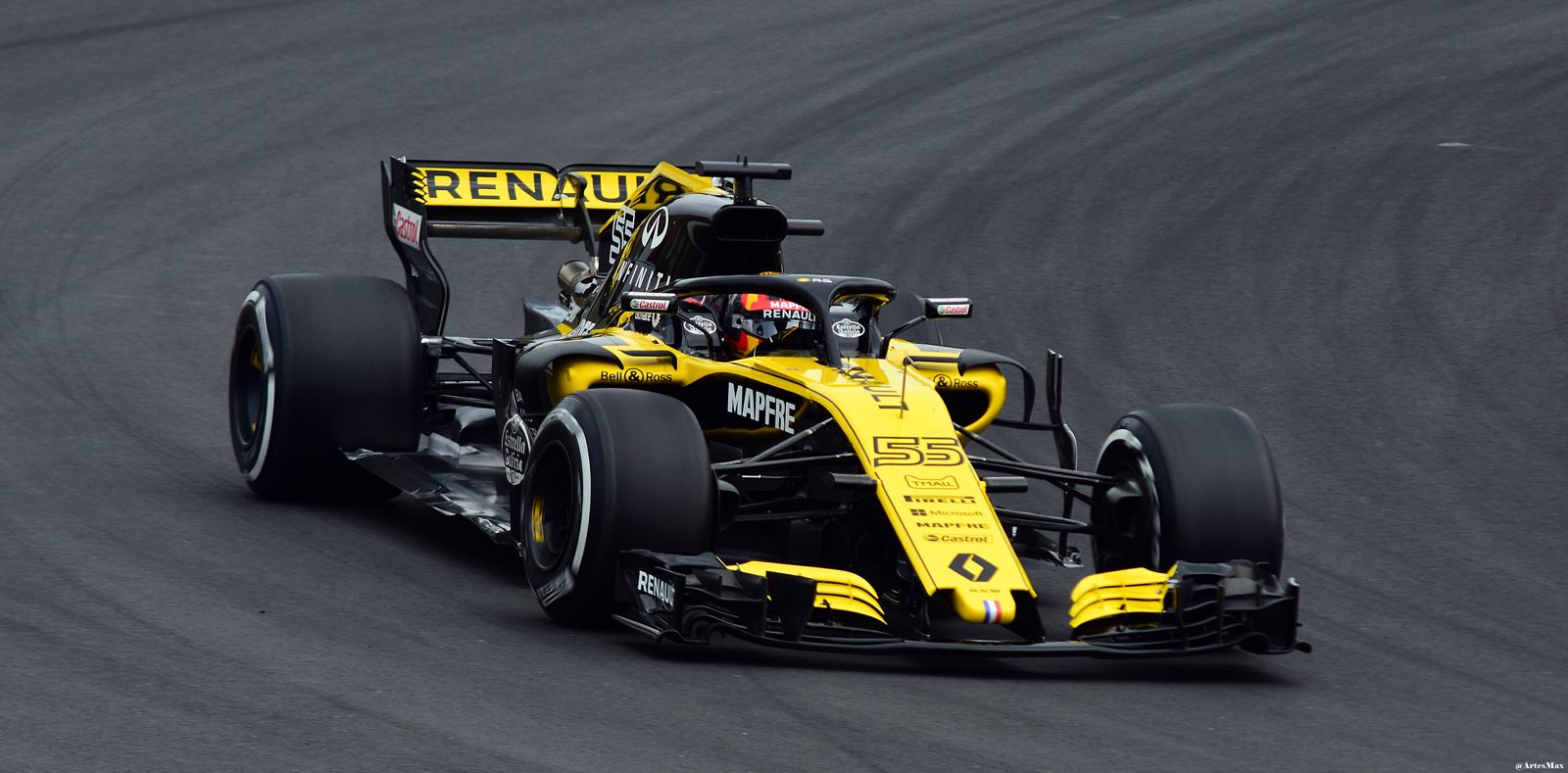 Renault R.S.18 in the Barcelona test with Tmall branding on the nose